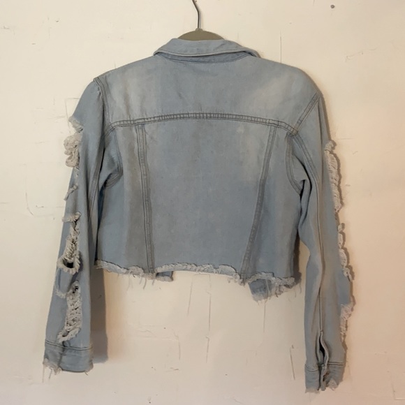 HOT & DELICIOUS | Distressed Jean jacket - Picture 6 of 6